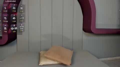 Jessy Morgan online show from 9, 9, 2025