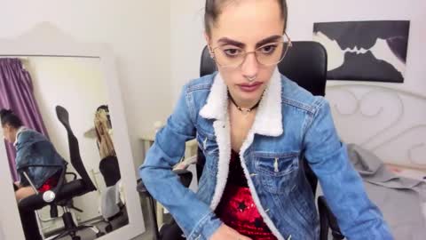 Snapshot of jessystarrr chatting on 11, 3, 2025 Jessy online show from 11, 3, 2025