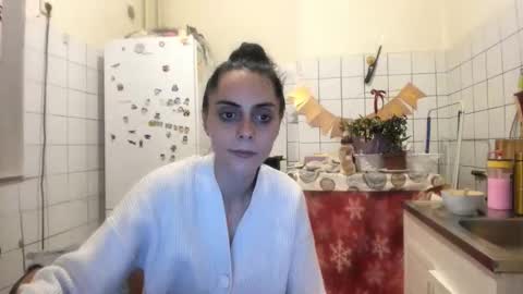 Snapshot of jessystarrr chatting on 13, 9, 2025 Jessy online show from 13, 9, 2025