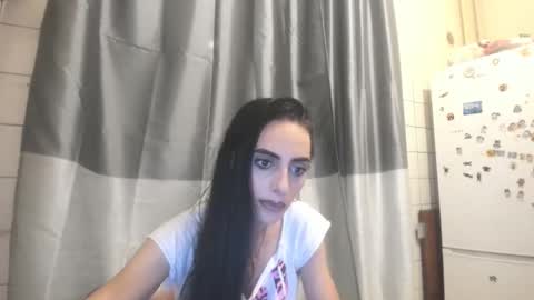 Snapshot of jessystarrr chatting on 12, 10, 2025 Jessy online show from 12, 10, 2025