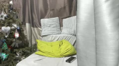 Snapshot of jessystarrr chatting on 5, 1, 2026 Jessy online show from 5, 1, 2026