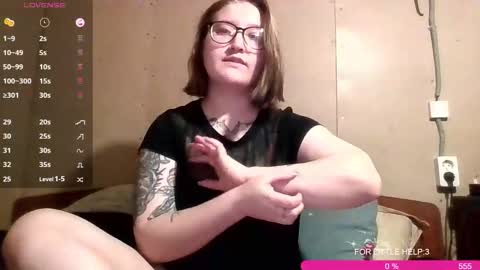 Snapshot of jessystoune1 chatting on 20, 10, 2025 Bye everyone i cant see any reason to stay here wish u luck online show from 20, 10, 2025