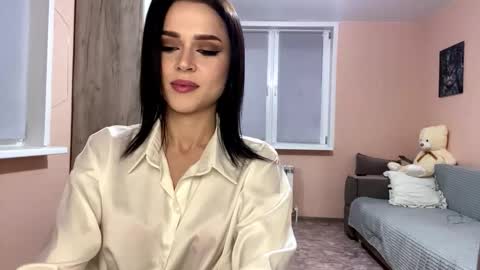 Lea online show from 8, 11, 2025