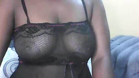 Snapshot of jewel_18 chatting on 7, 8, 2026 jewel_18 online show from 7, 8, 2026