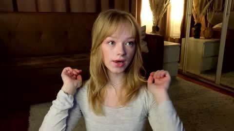 Gwen online show from 21, 12, 2025