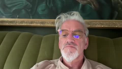 Snapshot of jewlronny chatting on 7, 6, 2026 jewlronny online show from 7, 6, 2026