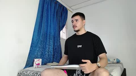 Juan David online show from 17, 10, 2025