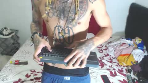 Snapshot of jeykob_23 chatting on 4, 2, 2025 JEYKOB online show from 4, 2, 2025