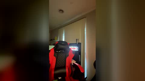 jezzyboy692001 online show from 21, 5, 2026