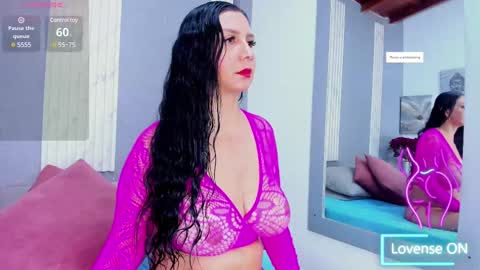 Snapshot of jhasly_am chatting on 7, 3, 2025 jhasly online show from 7, 3, 2025