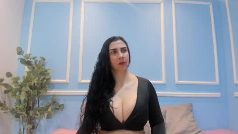 Snapshot of jhasly_am chatting on 16, 10, 2025 jhasly online show from 16, 10, 2025