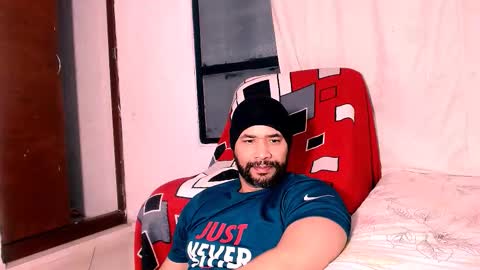 En moreno online show from 14, 11, 2025