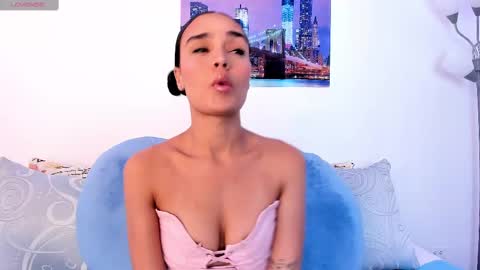 Jhoana  online show from 23, 1, 2025