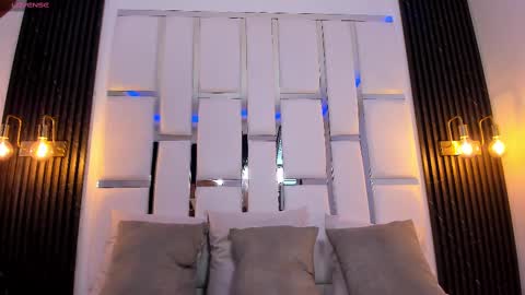 Jhoana  online show from 30, 1, 2025