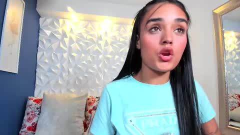 Jhoana  online show from 31, 1, 2025