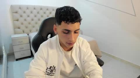 jhoanleandro online show from 9, 10, 2025