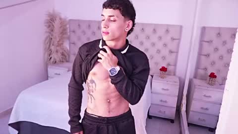 jhoanleandro online show from 26, 4, 2026