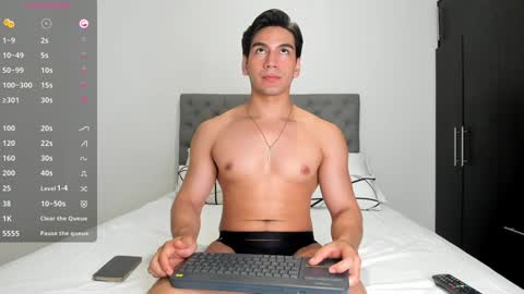 JHOAN online show from 3, 12, 2024