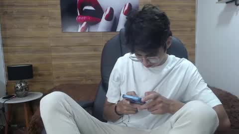 Jhoel online show from 5, 3, 2025