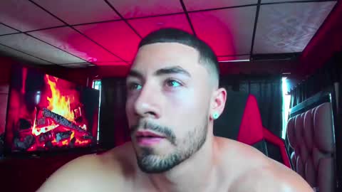 Snapshot of jhojansthetics chatting on 19, 2, 2025 Jhojan Strong online show from 19, 2, 2025