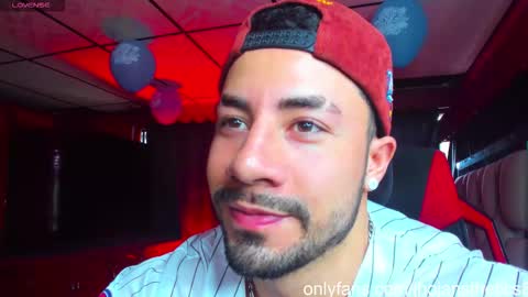 Snapshot of jhojansthetics chatting on 8, 10, 2025 Jhojan Strong online show from 8, 10, 2025