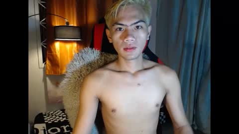 jhon_cummer online show from 12, 4, 2026