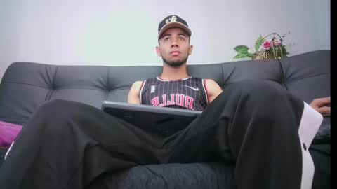 Snapshot of jhon_malo chatting on 27, 1, 2025 jhon_malo online show from 27, 1, 2025