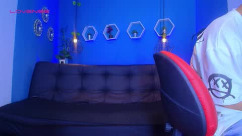 Snapshot of jhon_malo chatting on 19, 10, 2025 jhon_malo online show from 19, 10, 2025