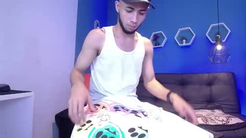 Snapshot of jhon_malo chatting on 21, 12, 2025 jhon_malo online show from 21, 12, 2025