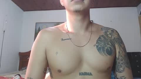 Snapshot of jhon_tommy chatting on 25, 12, 2024 jhon tommy online show from 25, 12, 2024