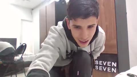 jhon online show from 2, 3, 2025