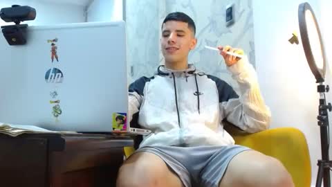 jhon online show from 10, 11, 2025