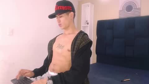 Snapshot of jhonn_rhyss chatting on 23, 12, 2024 Jhon online show from 23, 12, 2024