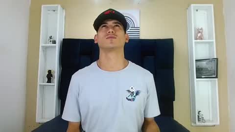 Snapshot of jhonn_rhyss chatting on 28, 12, 2024 Jhon online show from 28, 12, 2024