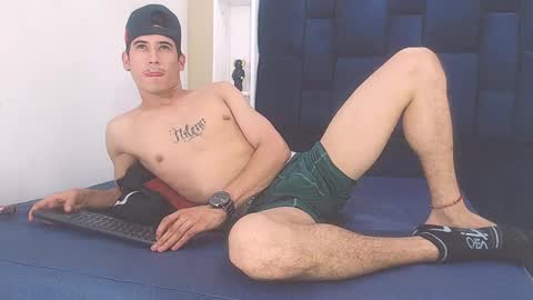 Snapshot of jhonn_rhyss chatting on 12, 1, 2025 Jhon online show from 12, 1, 2025