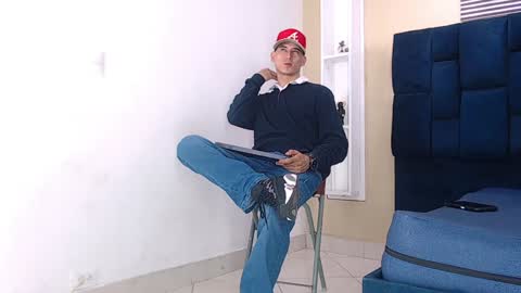 Snapshot of jhonn_rhyss chatting on 15, 1, 2025 Jhon online show from 15, 1, 2025