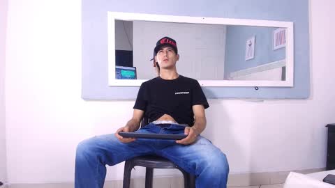 Snapshot of jhonn_rhyss chatting on 8, 2, 2025 Jhon online show from 8, 2, 2025