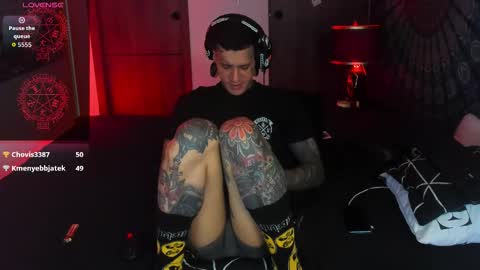 jhonny_ackerman online show from 4, 12, 2025