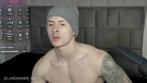 Snapshot of jhonny_macallan chatting on 12, 9, 2025 Jhonaiker online show from 12, 9, 2025