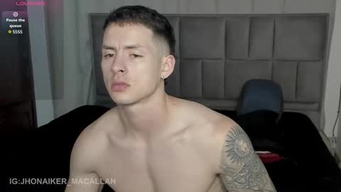 Snapshot of jhonny_macallan chatting on 31, 10, 2025 Jhonaiker online show from 31, 10, 2025