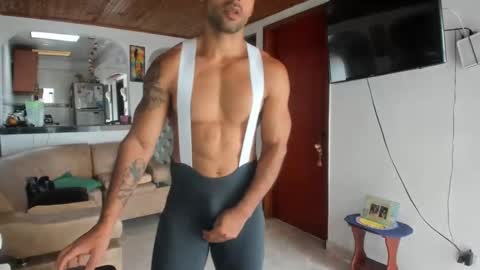 Snapshot of jhonnyxxfitnexx chatting on 25, 2, 2025 jh online show from 25, 2, 2025