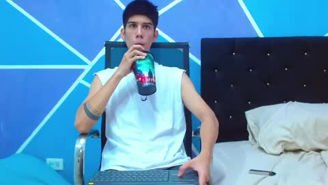 jhony_sex3 online show from 27, 2, 2025