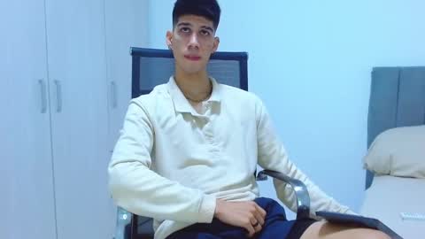 jhony_sex3 online show from 15, 10, 2025