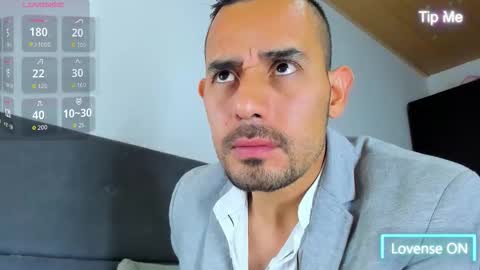 Jhony Alzate online show from 6, 10, 2025