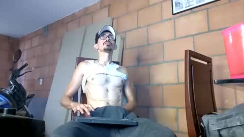 Snapshot of jhosuamoore chatting on 20, 4, 2026 Jhosuamoore online show from 20, 4, 2026