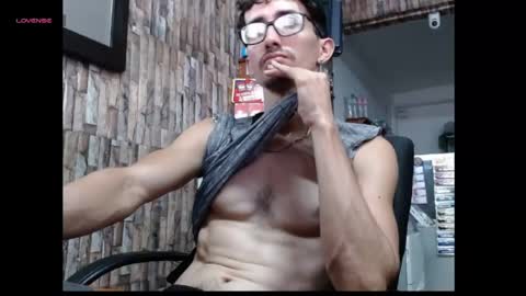 jhosuamoore2 online show from 20, 5, 2026