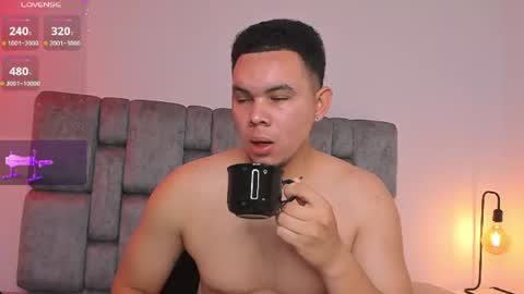 Jhonatan80  online show from 23, 7, 2026