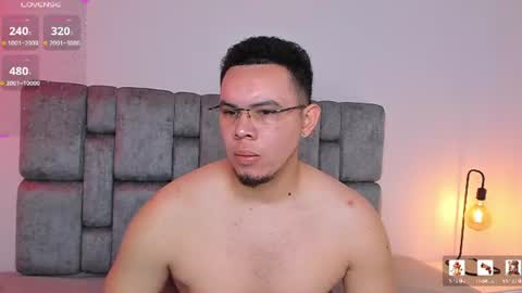 Jhonatan80  online show from 25, 7, 2026