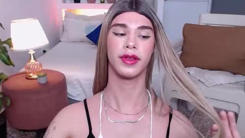 Jhuan Nhez online show from 16, 11, 2025