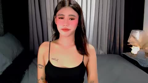 jhuliana_and_charles_room online show from 10, 10, 2025